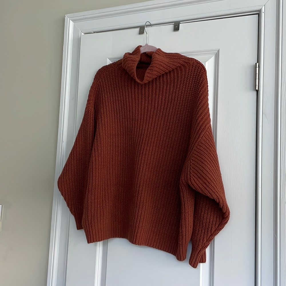Free people sweater burgundy xs